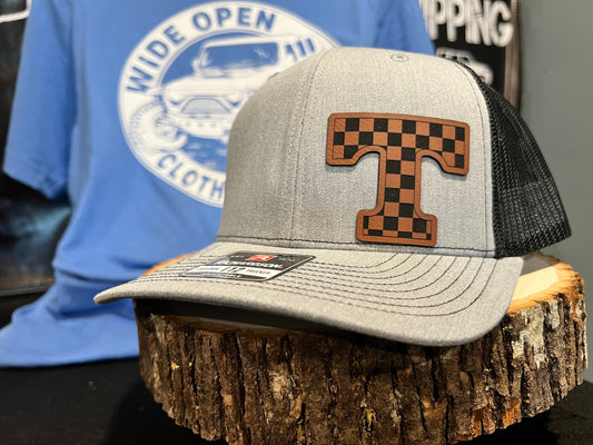 Tennessee Checkered T hat on a Richardson 112 grey/black snapback